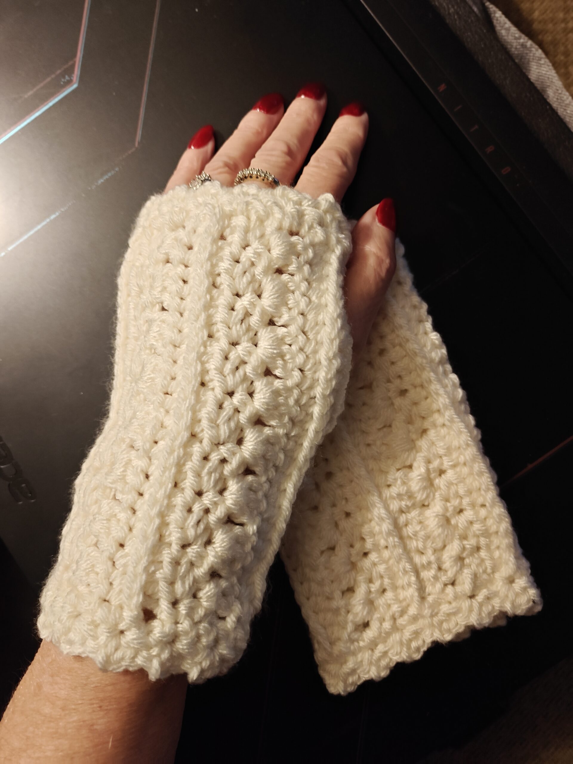Fingerless Gloves
